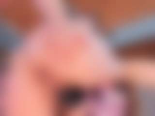 Live cam show with AMYJONNES - Thong on LiveSexCams6