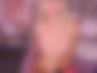 Live cam show with CandyGraces - Blue Eyes on eurowanks.com