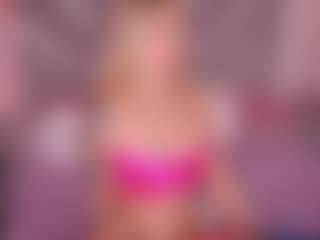 Live cam show with CandyGraces - Blue Eyes on Streamer API