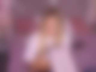 CandyGraces's Live Sex Cam Show
