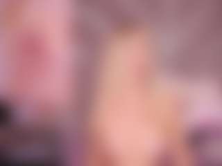 CandyGraces's Live Sex Cam Show