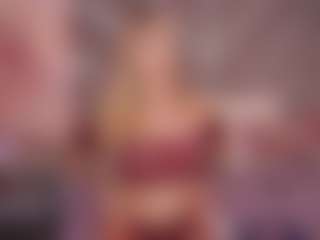 Live cam show with CandyGraces - Thong on Dolls Live