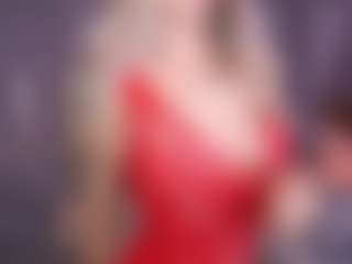 Live cam show with CandyGraces - Deepthroat on PervPlay.com
