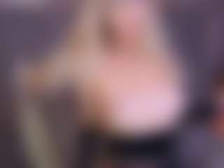 CandyGraces's Live Sex Cam Show