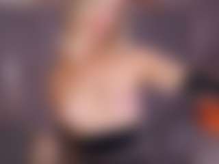 CandyGraces's Live Sex Cam Show