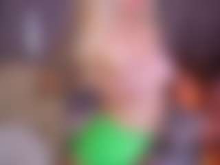 Live cam show with CandyGraces - Blue Eyes on Camsoda