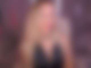 Live cam show with CandyGraces - Thong on Cam Slut