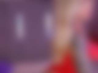 Live cam show with CandyGraces - Handjob on Gym Cam Girls