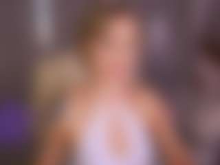 CandyGraces's Live Sex Cam Show