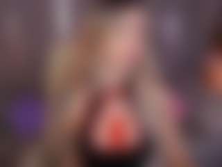 Live cam show with CandyGraces - Blowjob on Camsoda