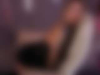 Live cam show with CandyGraces - Bikini on Camsoda