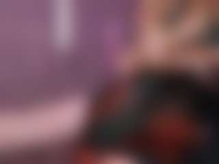 Live cam show with CandyGraces - Blue Eyes on CamwithHer