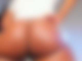 Live cam show with ebonyyhot - Ebony on Free Soda | colombia