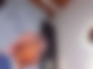 Live cam show with ebonyyhot - Ebony on Milfs Live | colombia