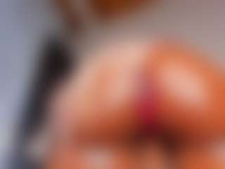 ebonyyhot's Live Sex Cam Show