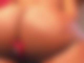 Live cam show with ebonyyhot - Spank Ebony on Camsoda