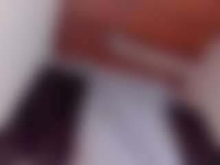 Live cam show with ebonyyhot - Handjob on Gym Cam Girls