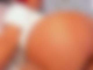 Live cam show with ebonyyhot - Average on Camsoda