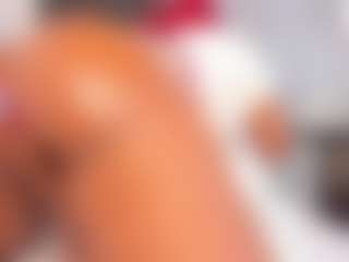 Live cam show with ebonyyhot - Average on livesuperchat.net