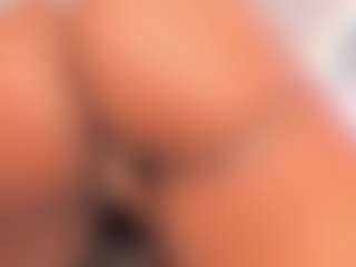 Live cam show with ebonyyhot - Ebony Toys on Soda Cam