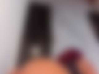 ebonyyhot's Live Sex Cam Show