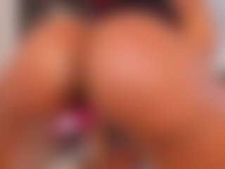 ebonyyhot's Live Sex Cam Show