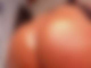Live cam show with ebonyyhot - Ebony Big Tits on camgirlchat.live