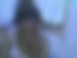 Live cam show with Sweetlavin - Masturbate on Latina Girls