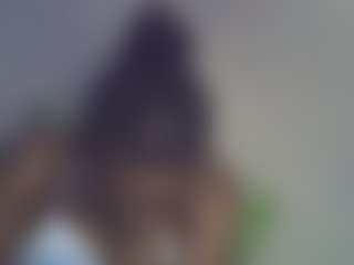 Live cam show with Sweetlavin - Chubby on AdultVida.com