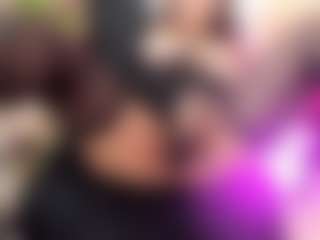 Live-Cam-Show mit anyclark - Blonde Hair Middle Aged auf Camsoda