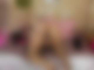 Live cam show with anyclark - Trimmed Granny on SpankPalCams