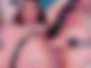 LosAlice's Live Sex Cam Show