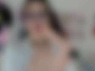 LosAlice's Live Sex Cam Show