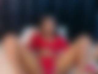 Live cam show with petitelittleebony - Granny on Camsoda