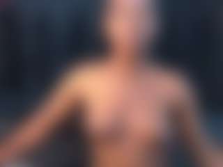 Live cam show with petitelittleebony - Public on sexylive.show