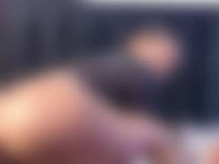 petitelittleebony's Live Sex Cam Show