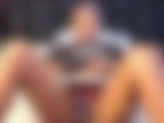 petitelittleebony's Live Sex Cam Show