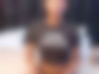 Live cam show with petitelittleebony - Public on mypornchat.com