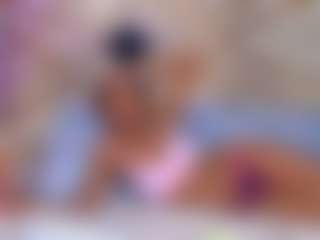 Live cam show with petitelittleebony - Spy Granny on realtime-chat