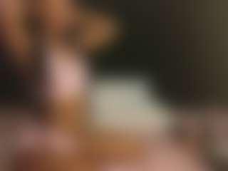 Live cam show with petitelittleebony - Moaning on livesuperchat.net