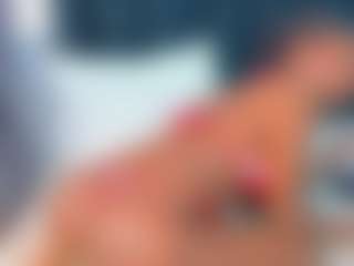 Live cam show with petitelittleebony - Moaning on xxxlivecams.org
