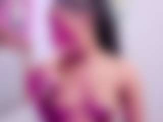Live cam show with petitelittleebony - Bedroom Mature on xxxlivecams.org