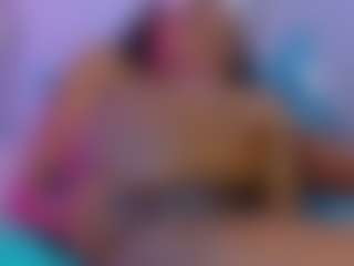 Live cam show with petitelittleebony - Mature on testsause.com