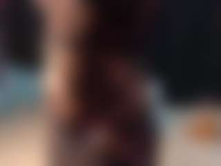 Live cam show with petitelittleebony - Brown Eyes Mature on Camsoda