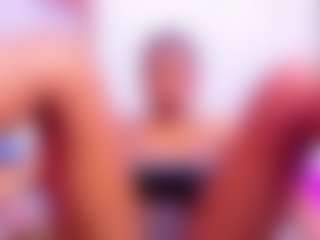 petitelittleebony's Live Sex Cam Show