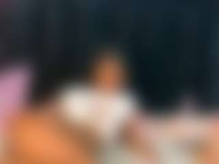 petitelittleebony's Live Sex Cam Show