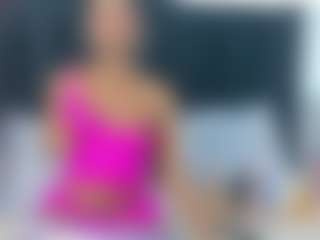 Live cam show with petitelittleebony - Trimmed Granny on Sweet Sext