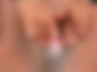 petitelittleebony's Live Sex Cam Show