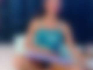 petitelittleebony's Live Sex Cam Show
