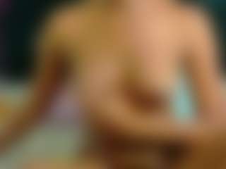 Live cam show with petitelittleebony - Teen (18+) on Camsoda